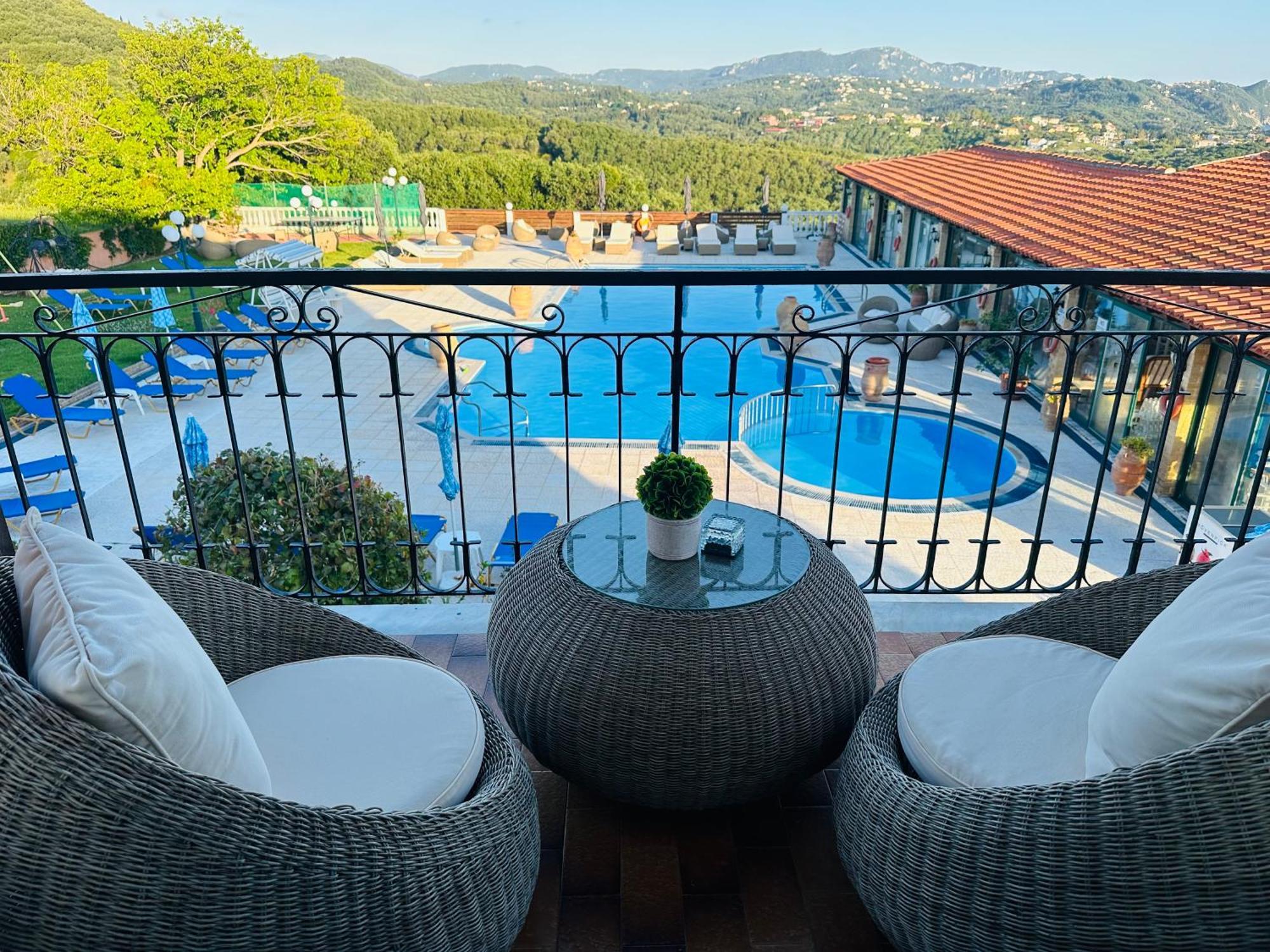 Nikos Corfu Agios Stefanos Avliotes (Corfu)